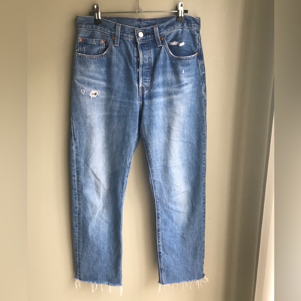Levi’s Premium 501 High Rise Straight Leg Jeans Size: W27 L32